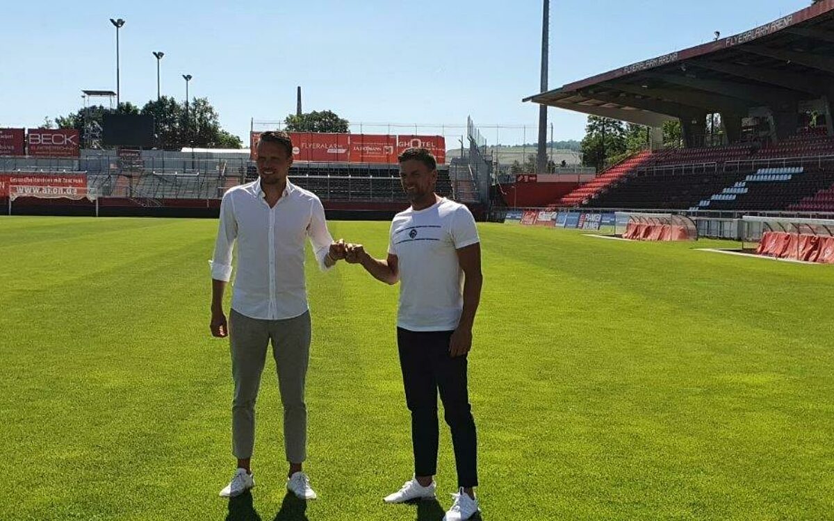 Thorsten Ziegner Trainer Wuerzburger Kickers Vorstand Sport Sebastian Schuppan2 Thorsten Ziegner Trainer Wuerzburger Kickers Vorstand Sport Sebastian Schuppan2